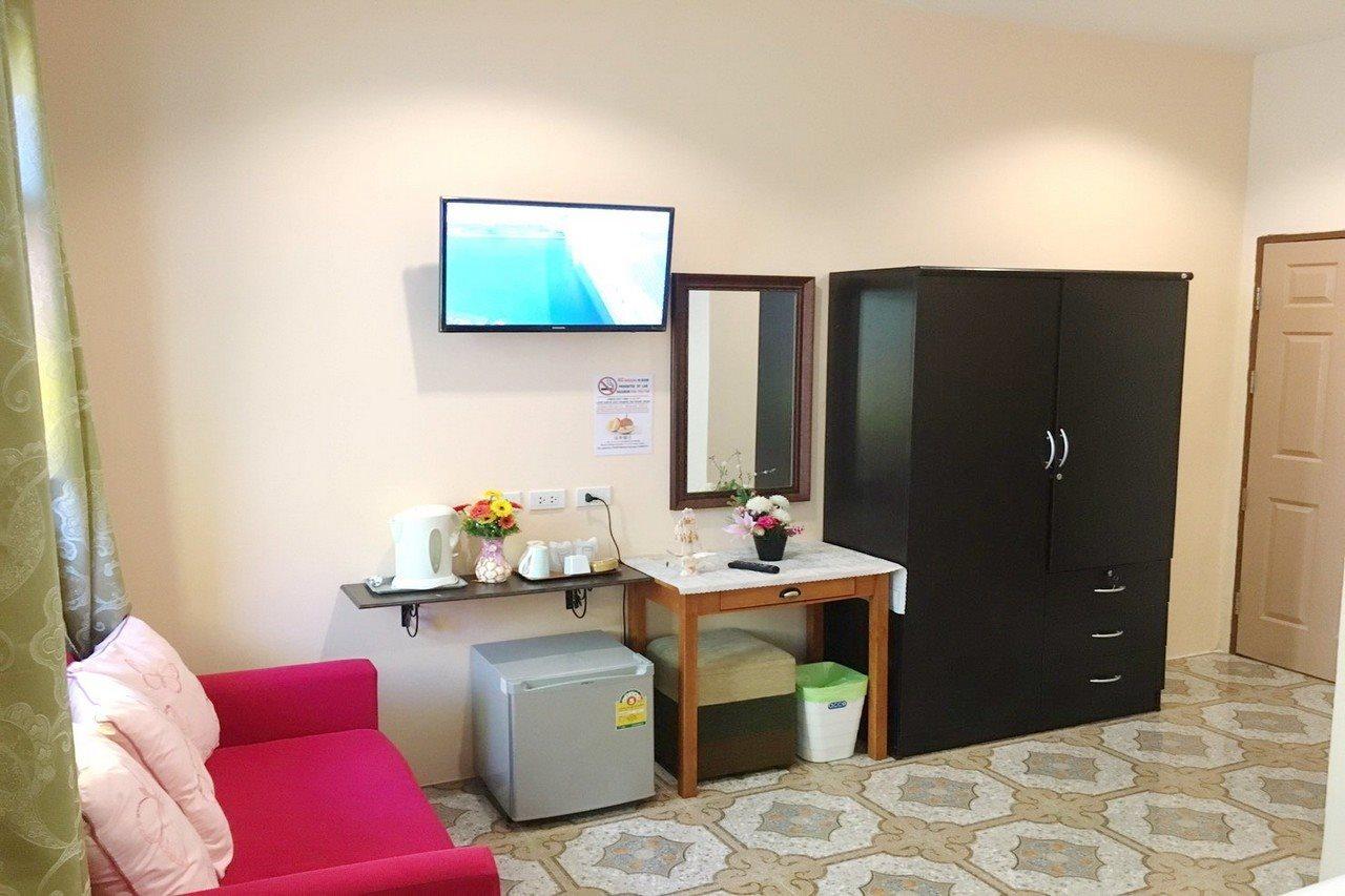 Goldsea Beach Patong Exterior foto
