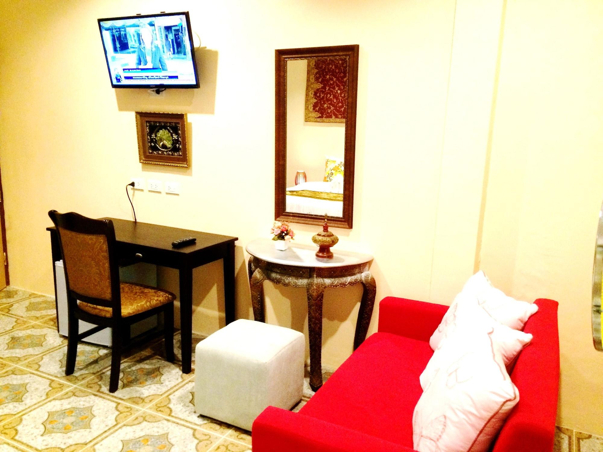 Goldsea Beach Patong Exterior foto