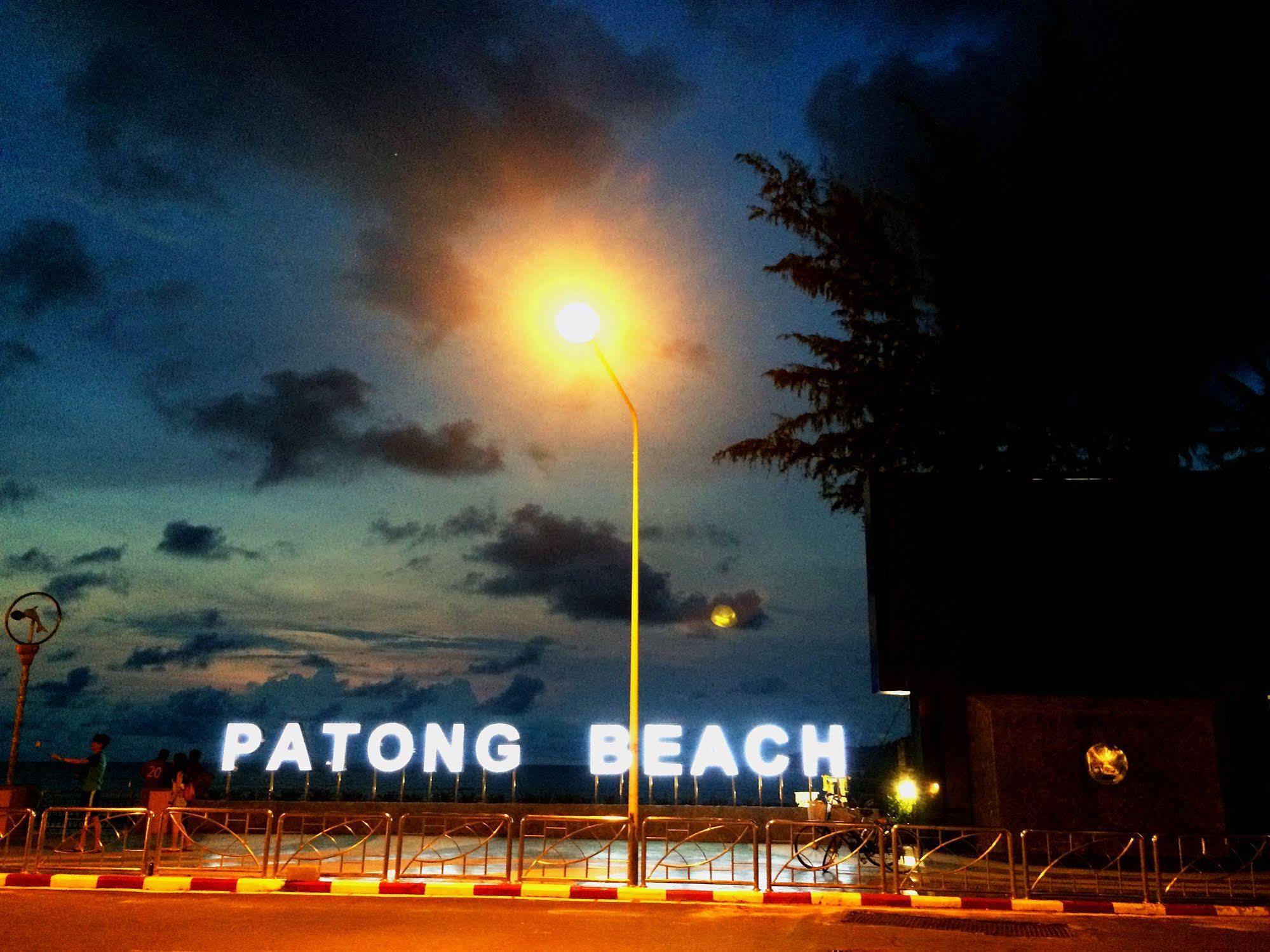Goldsea Beach Patong Exterior foto